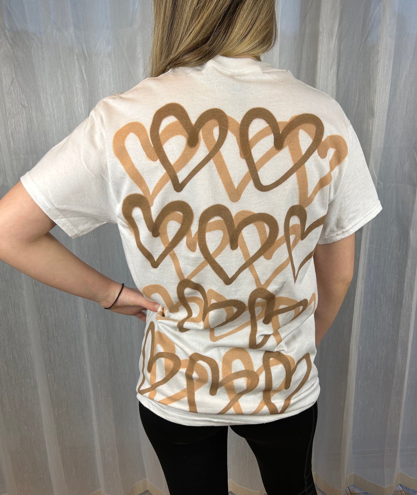 T Shirt with Brown/Beige Graffiti Heart Spray